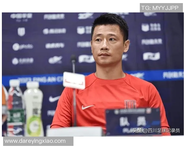 成都足球队个人能力排名创新高引发热议球迷期待新赛季表现 成都足球队个人能力排名创新高引发热议球迷期待新赛季表现